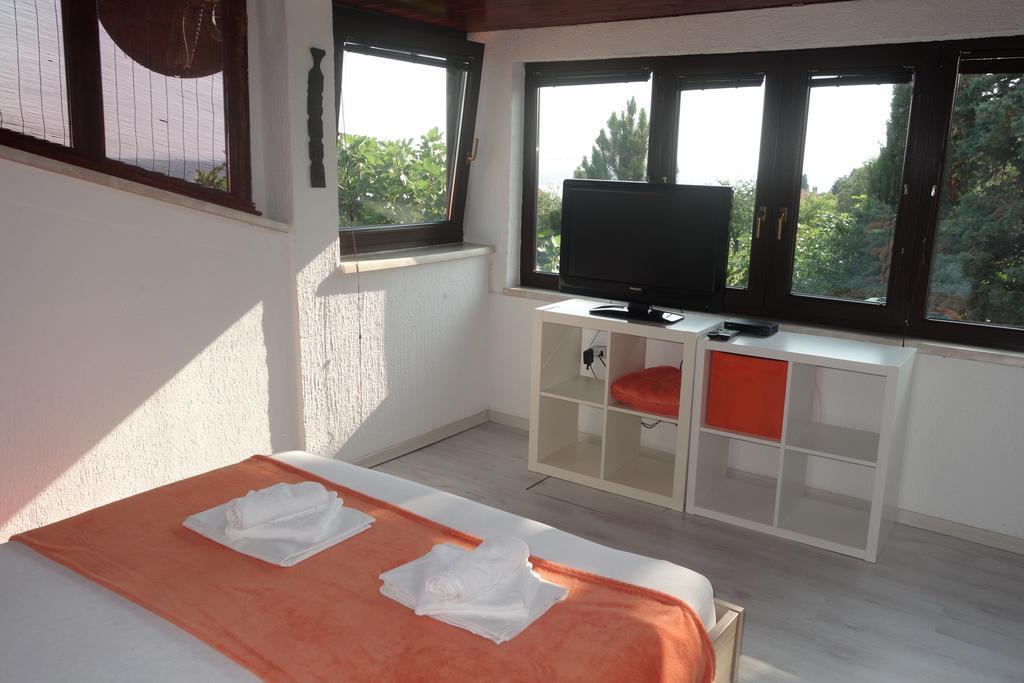 Apartment Beli Kriz